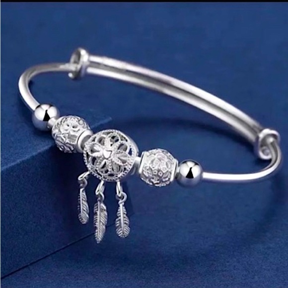 Sterling Silver Dreamcatcher Matching Bangle Bracelet, Earrings Necklace Set - Picture 5 of 9